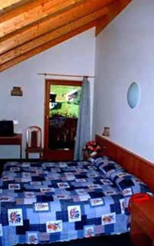 ויגו די פאסה Hotel Vael מראה חיצוני תמונה